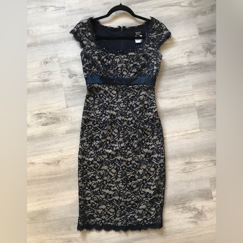 HOST PICK🥰Tadashi Collection Dark Navy Blue Lace Dress Lined EUC Size 2